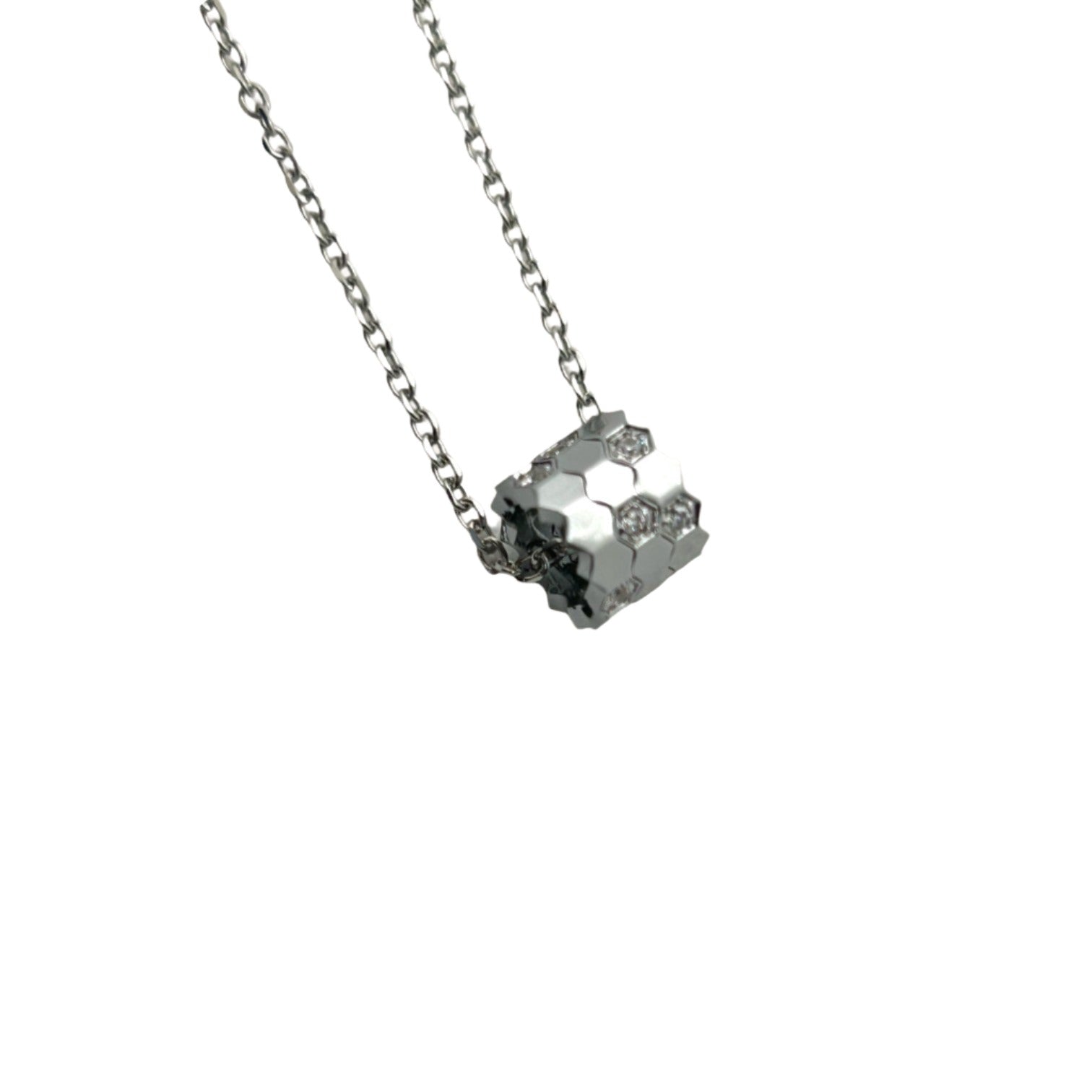 Luminous Love Necklace Silver