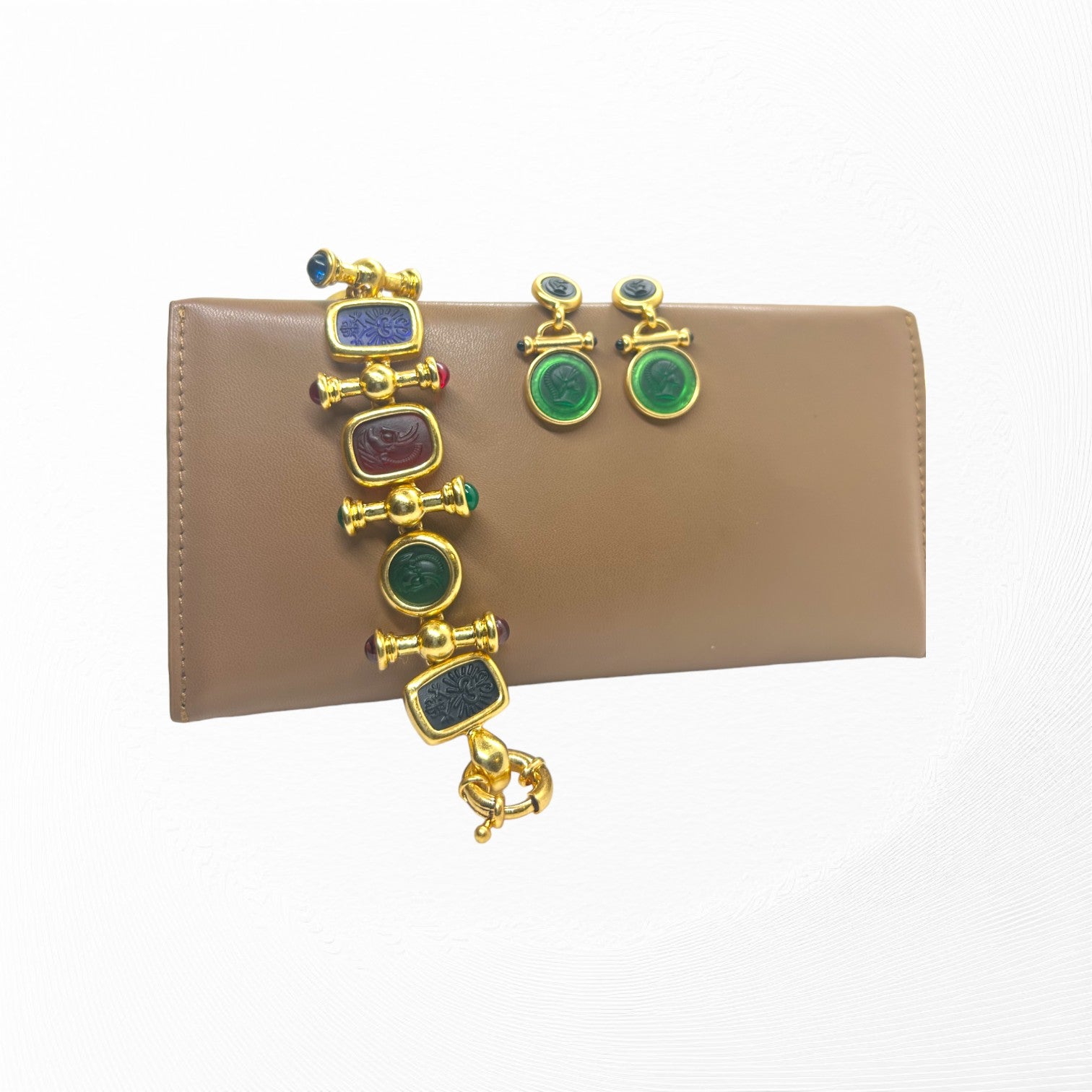 Vintage Velvet Earring